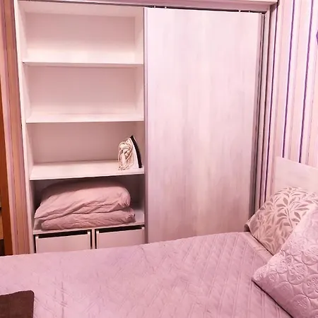 Relaxing & Comfy Apartment, Near Beach Apartment *