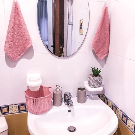 Apartamento Relaxing & Comfy Apartment, Near Beach